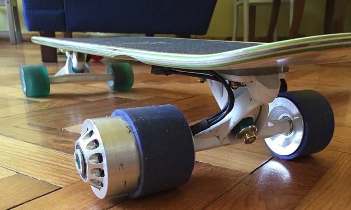 12 Best Electric Skateboards For Beginners Reviewed In 2022 - Electric Skateboard Diy Parts List Pdf
