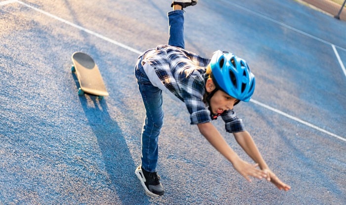 fall-properly-on-a-skateboard