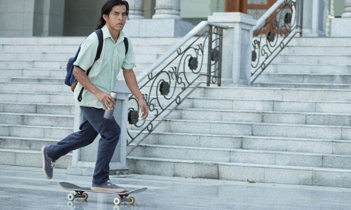 best-skateboard-for-college-campus
