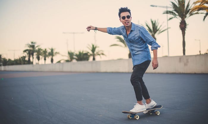 how to kickturn on a skateboard