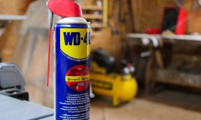 can you use wd40 on skateboard bearings