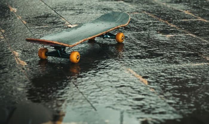 what to do if your skateboard gets wet