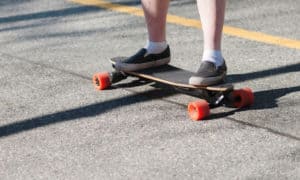 how fast do electric skateboards go