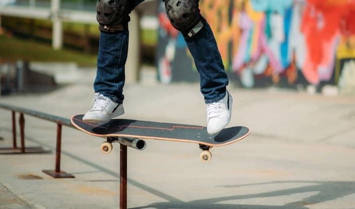 how to boardslide on a skateboard