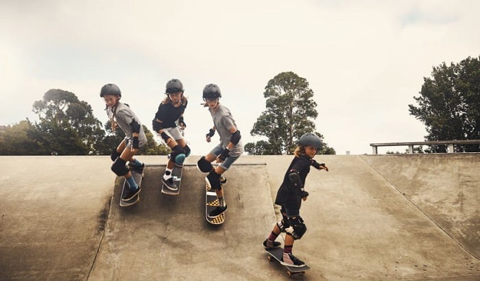 kids-size-skateboard