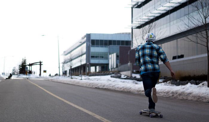 skateboard-push-with-front-foot