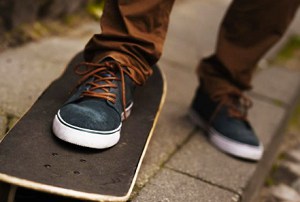 use-skate-shoes