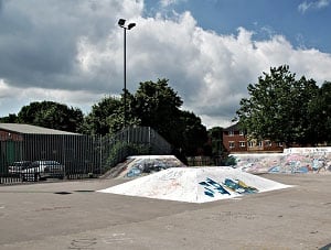 skateboard-kicker-ramp